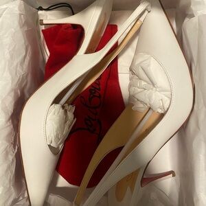 Clare sling 80 patent beige pumps